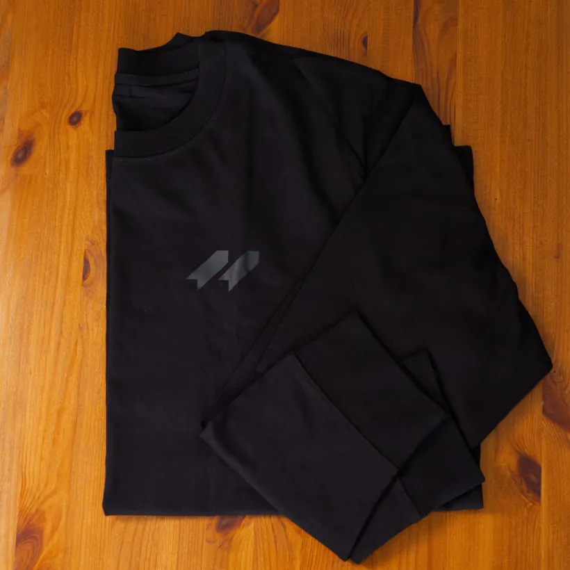 Black Long-Sleeve Sweatshirt